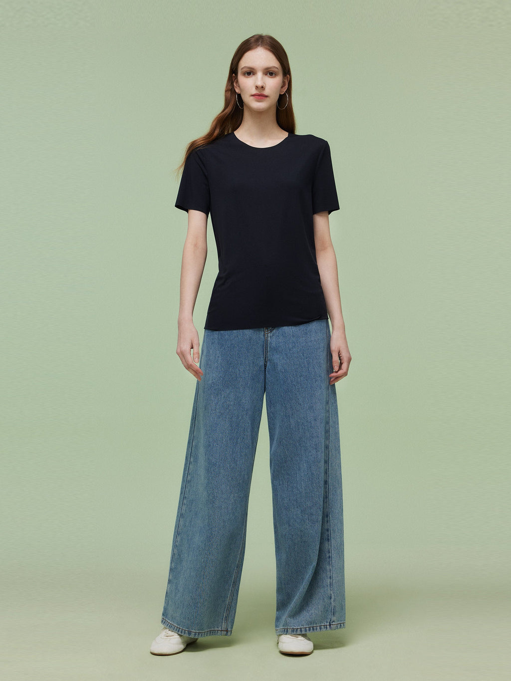 Two-pack (Black & White) Modal Round Neck Unisex T-Shirt