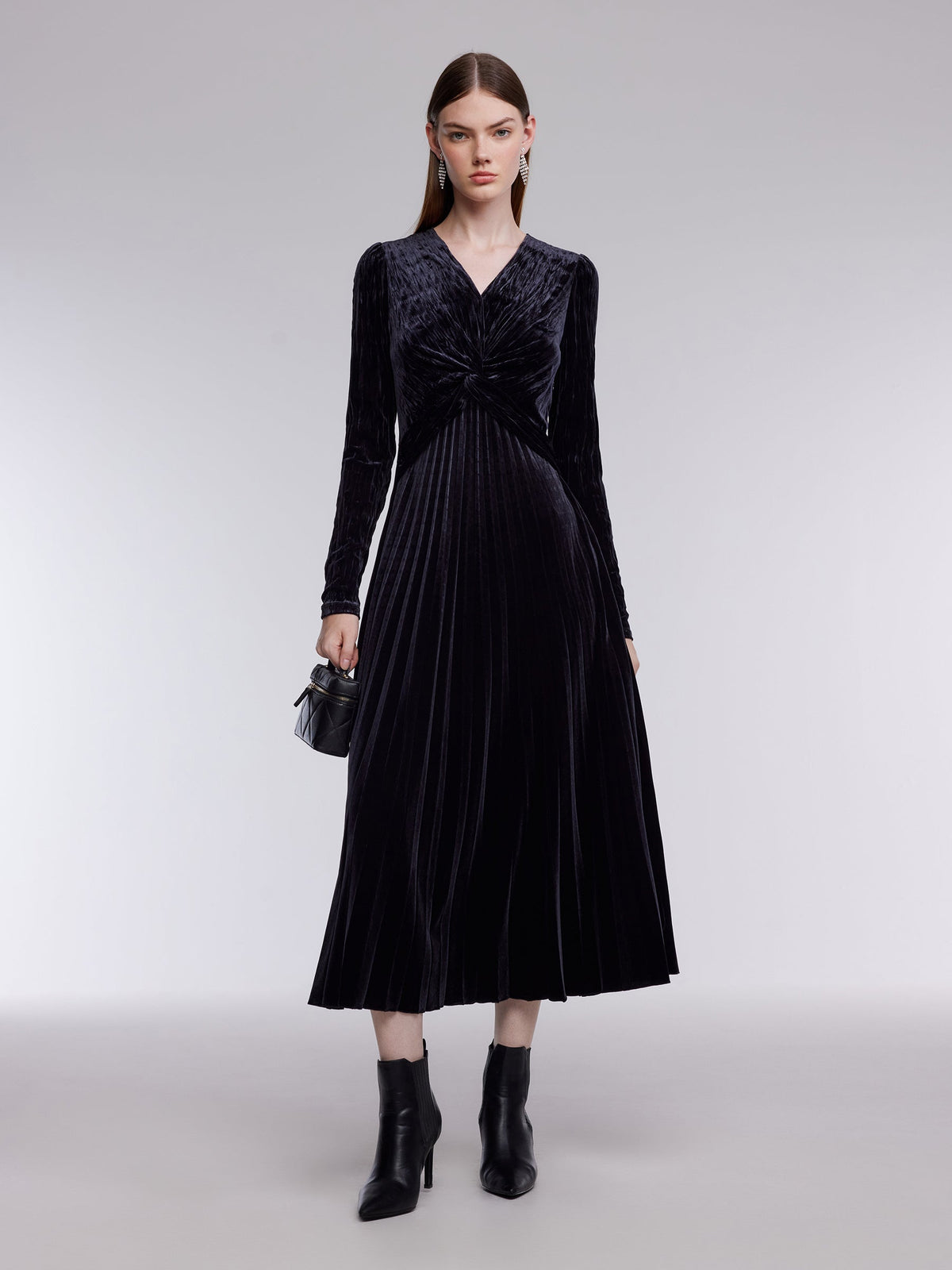 Velvet Twist Front Women V-Neck Pleated Maxi Dress