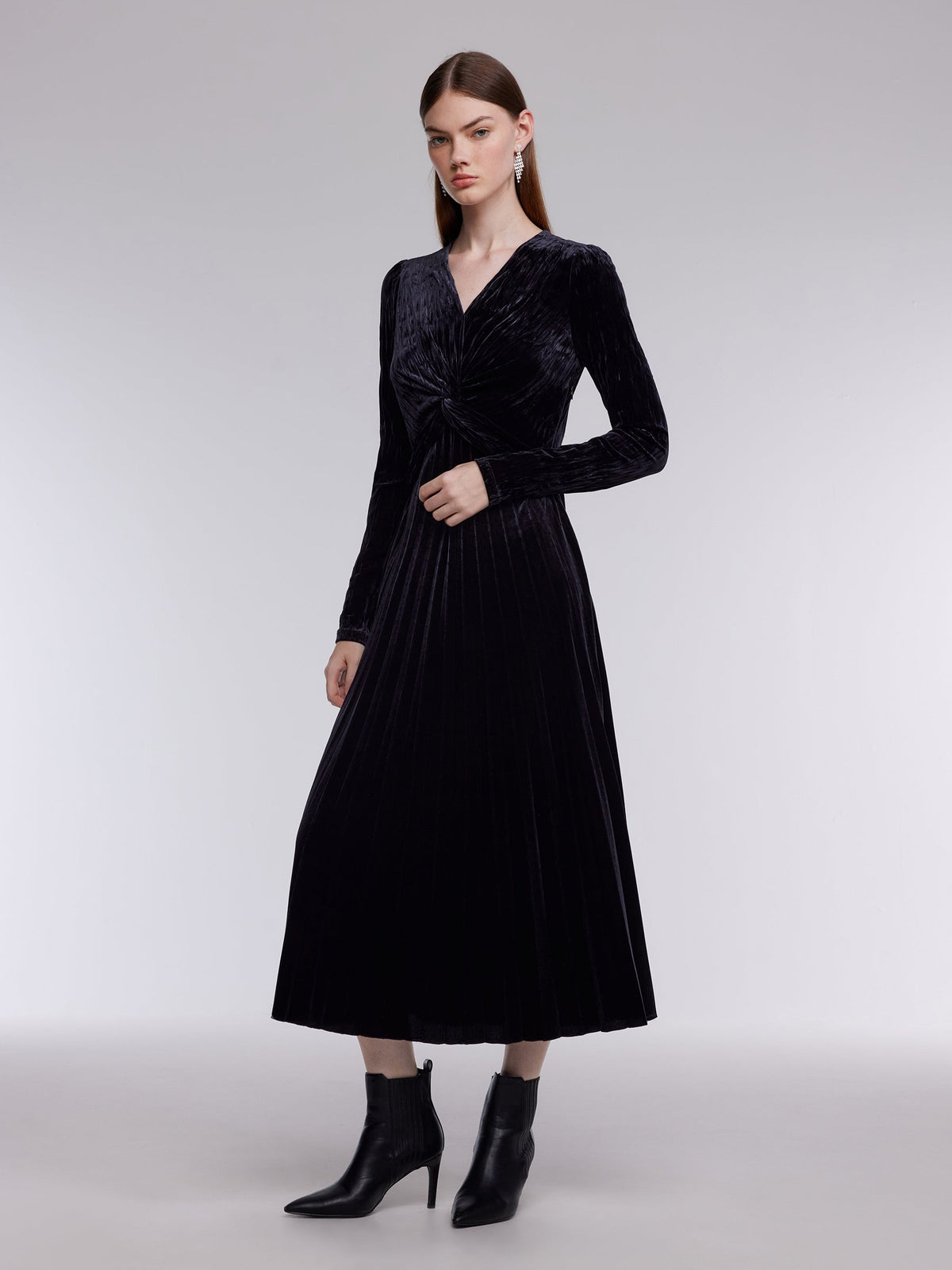 Velvet Twist Front Women V-Neck Pleated Maxi Dress